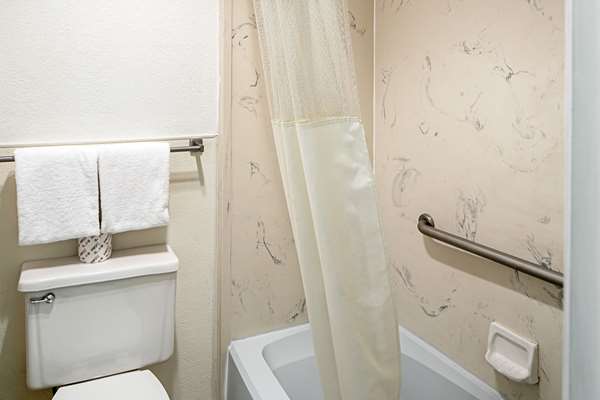  - Rodeway Inn at Nevada State Capital Carson City