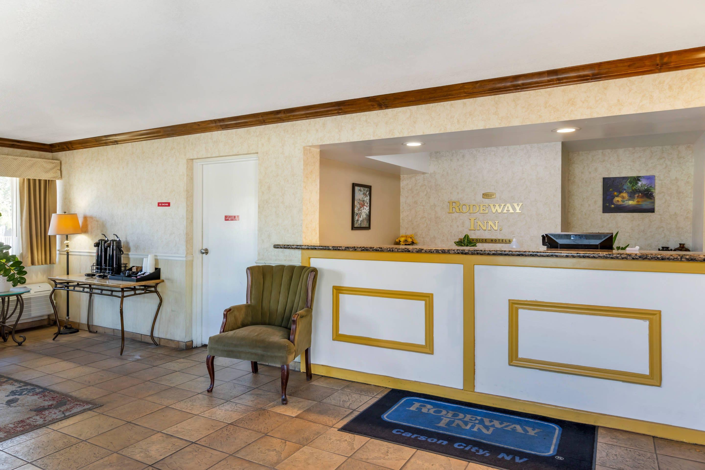 Lobby with sitting area | Rodeway Inn at Nevada State Capitol Carson City
