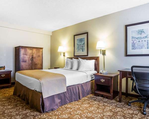  - Quality Inn & Suites Minden