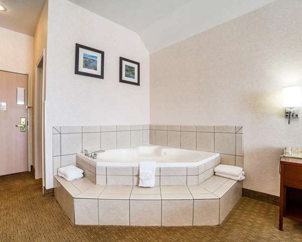 Suite - Comfort Inn Elko - I-80, Exit 303