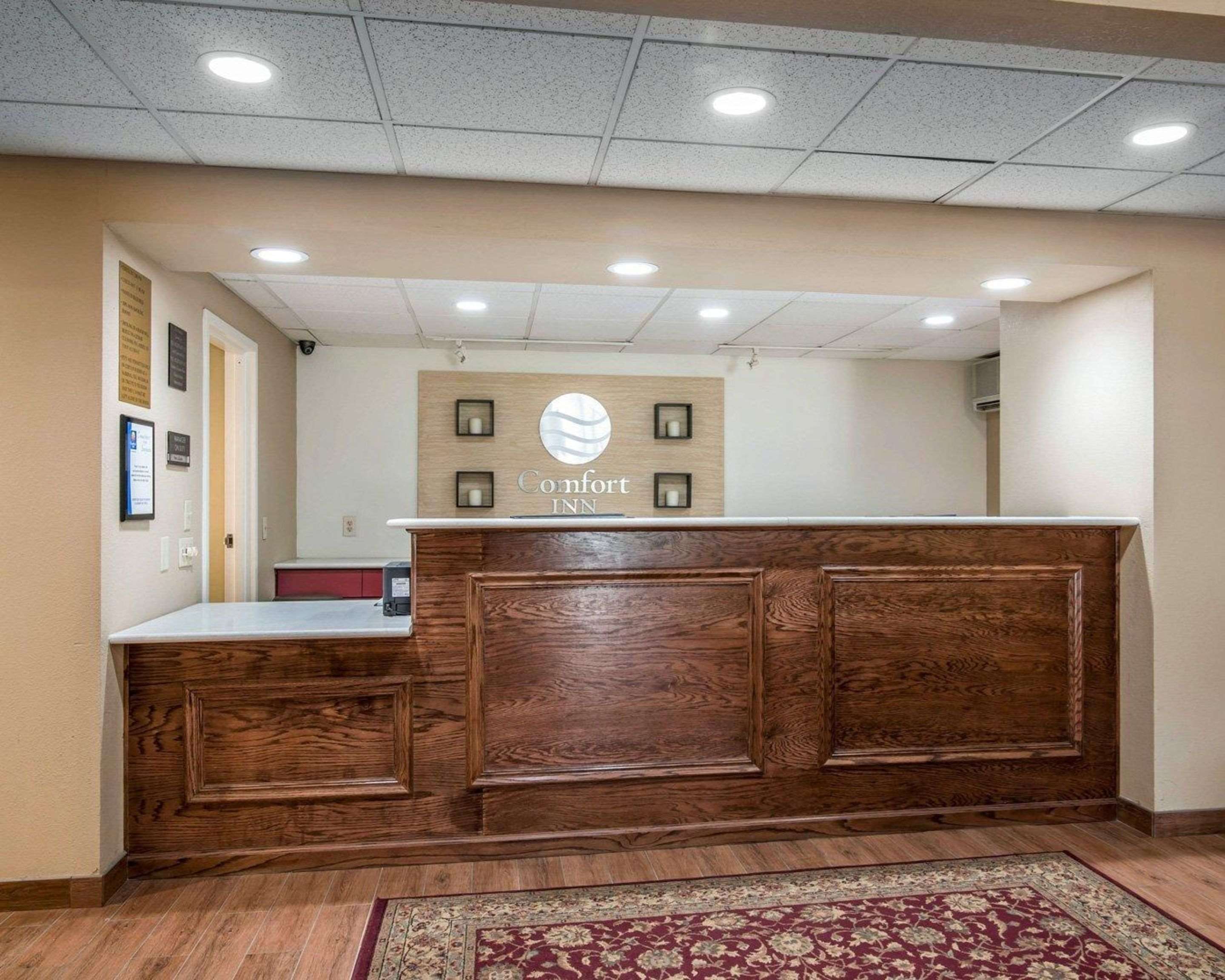 Front desk with friendly staff