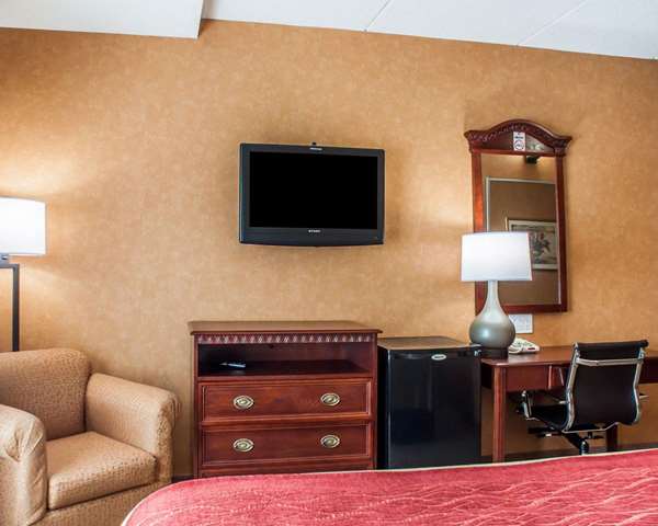  - Quality Inn Cheektowaga - I-190, Exit 1