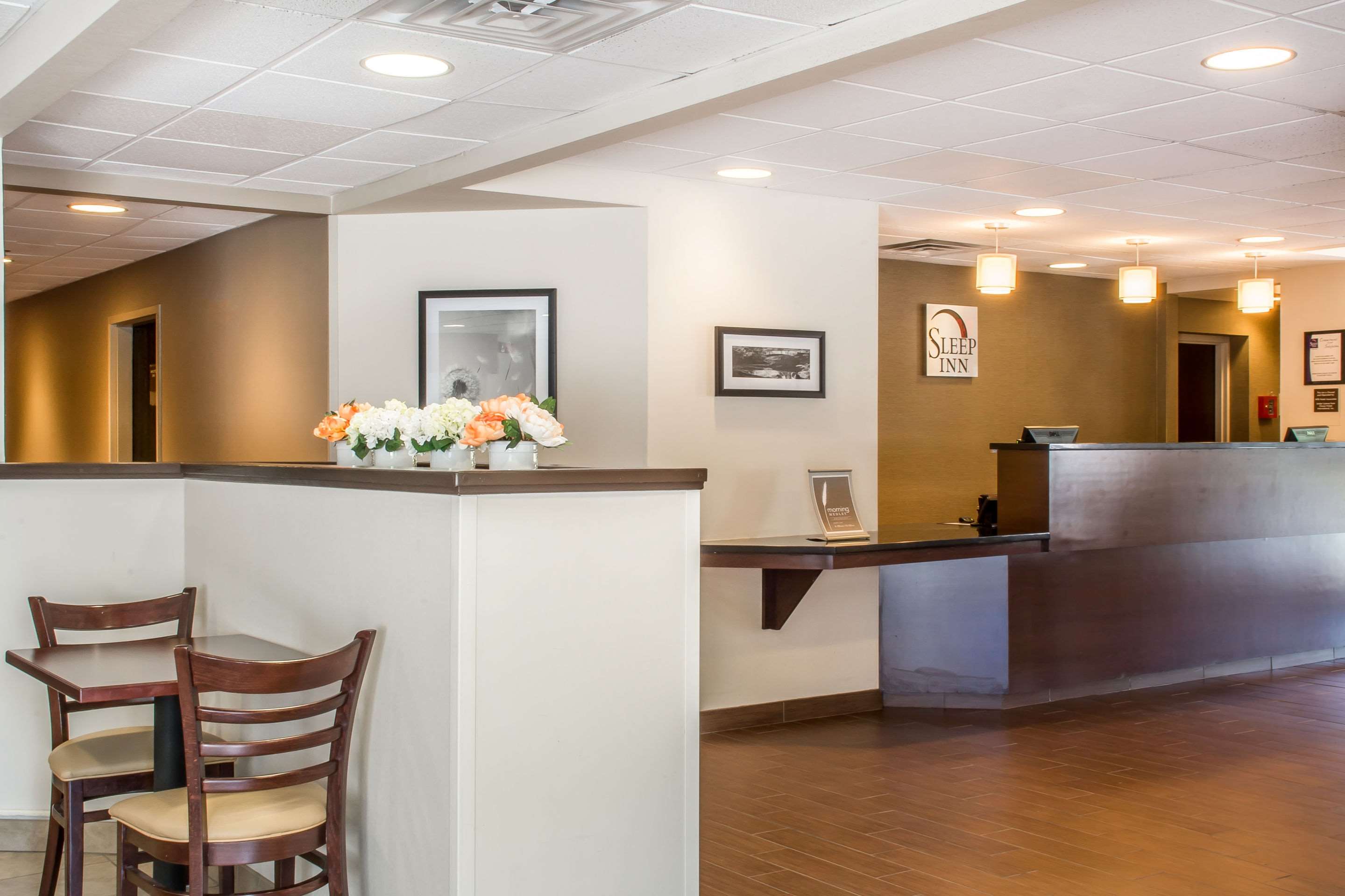 Hotel lobby | Sleep Inn