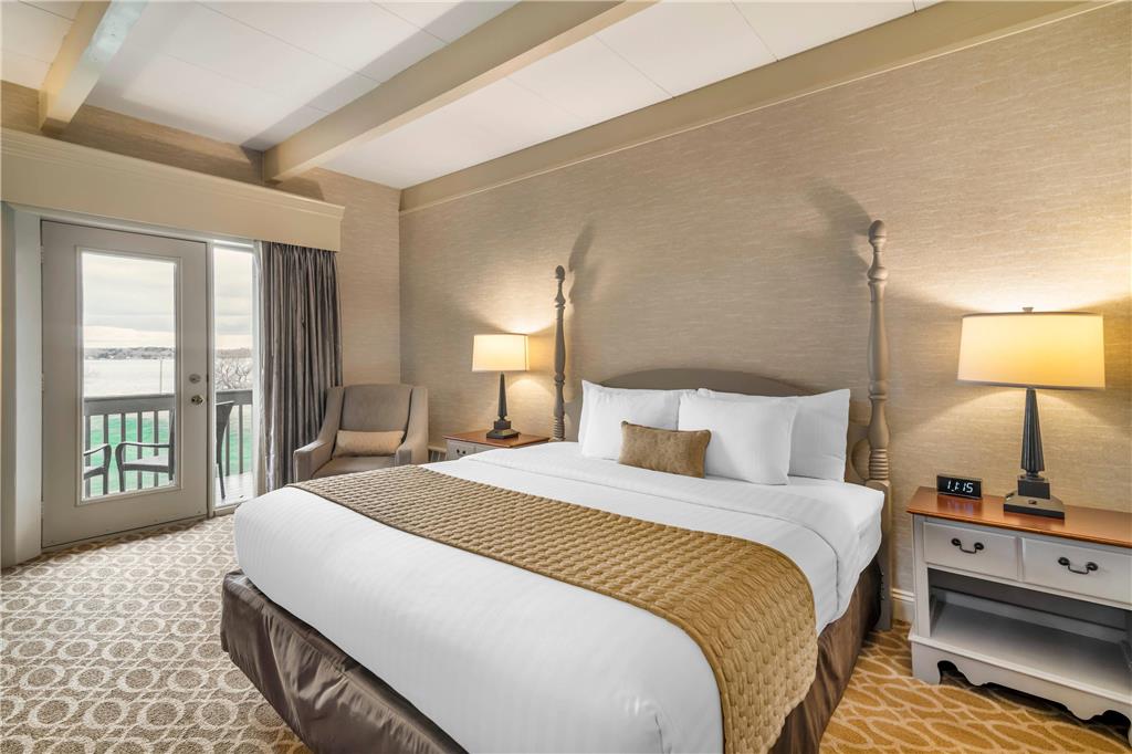 THE INN AT GRAN VIEW OGDENSBURG AN-guestroom-Guest Room,On-Site.jpg