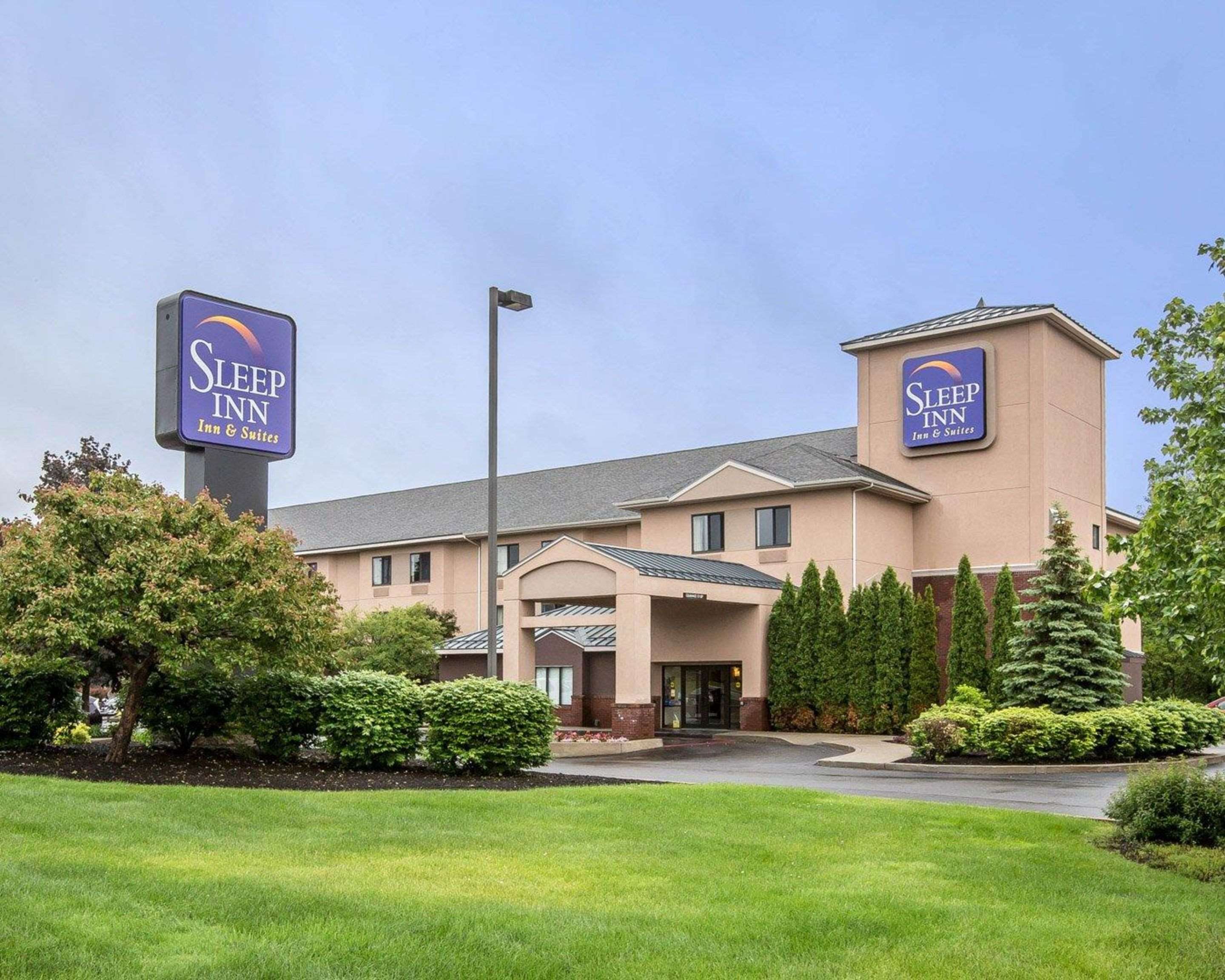 Hotel exterior | Sleep Inn & Suites Queensbury - Lake George