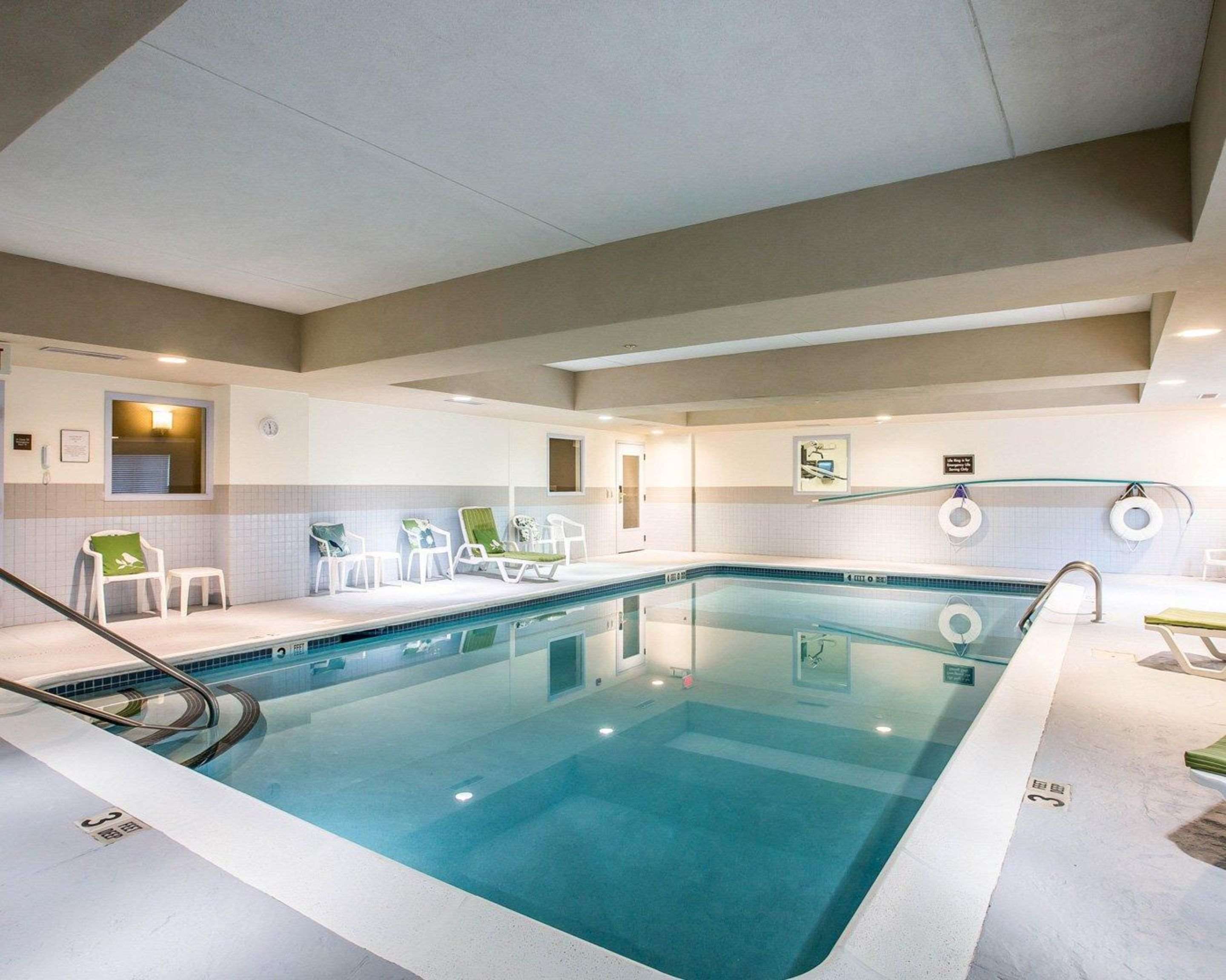 Indoor pool | Sleep Inn & Suites Queensbury - Lake George