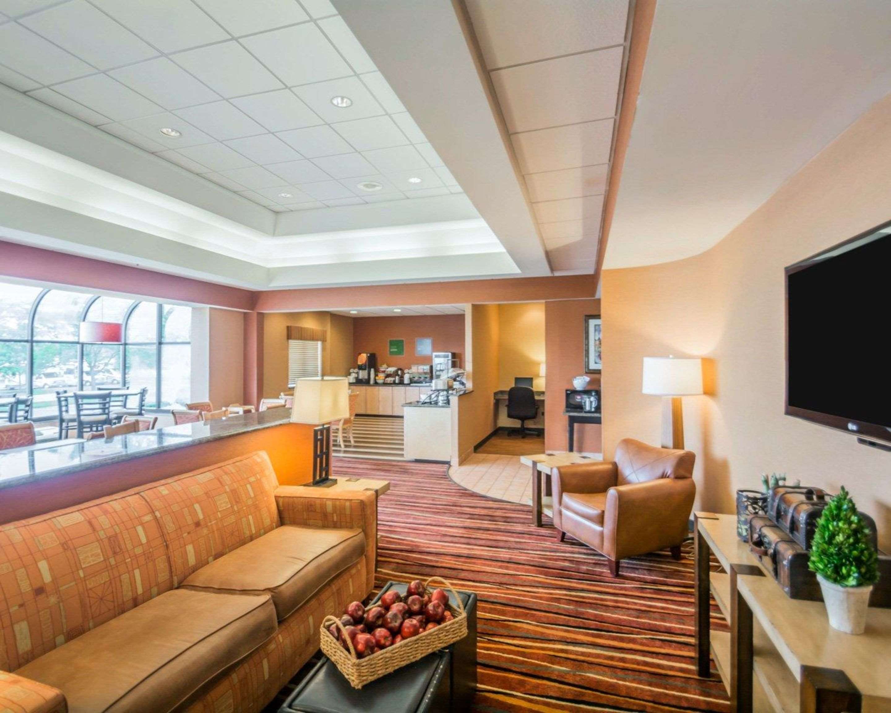Spacious lobby with sitting area