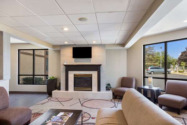  - Quality Inn Central Albany - I-87, Exit 2