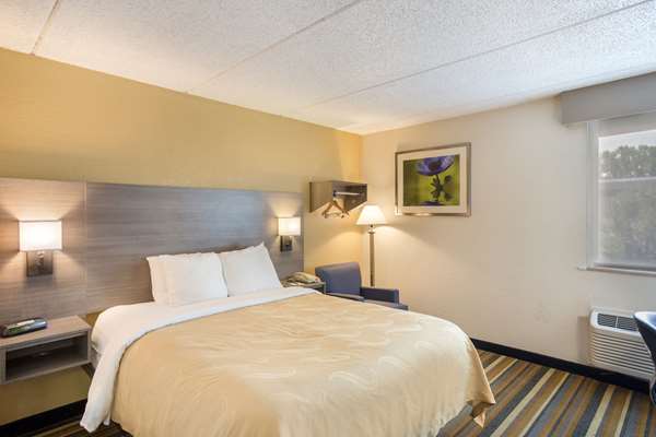  - Quality Inn Central Albany - I-87, Exit 2
