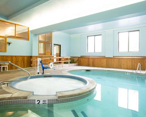 Pool - Rodeway Inn Lake Placid