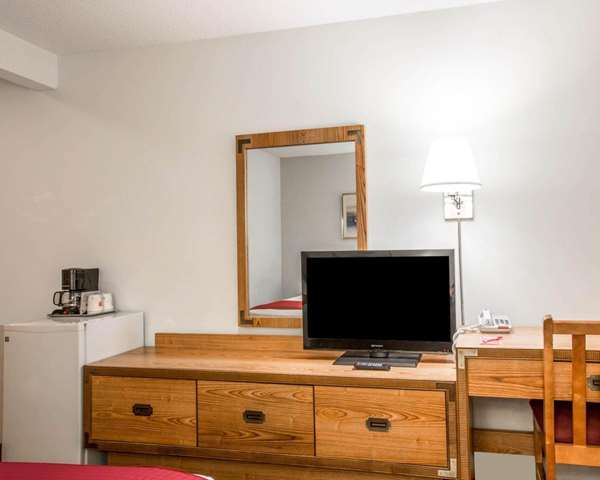  - Rodeway Inn Lake Placid