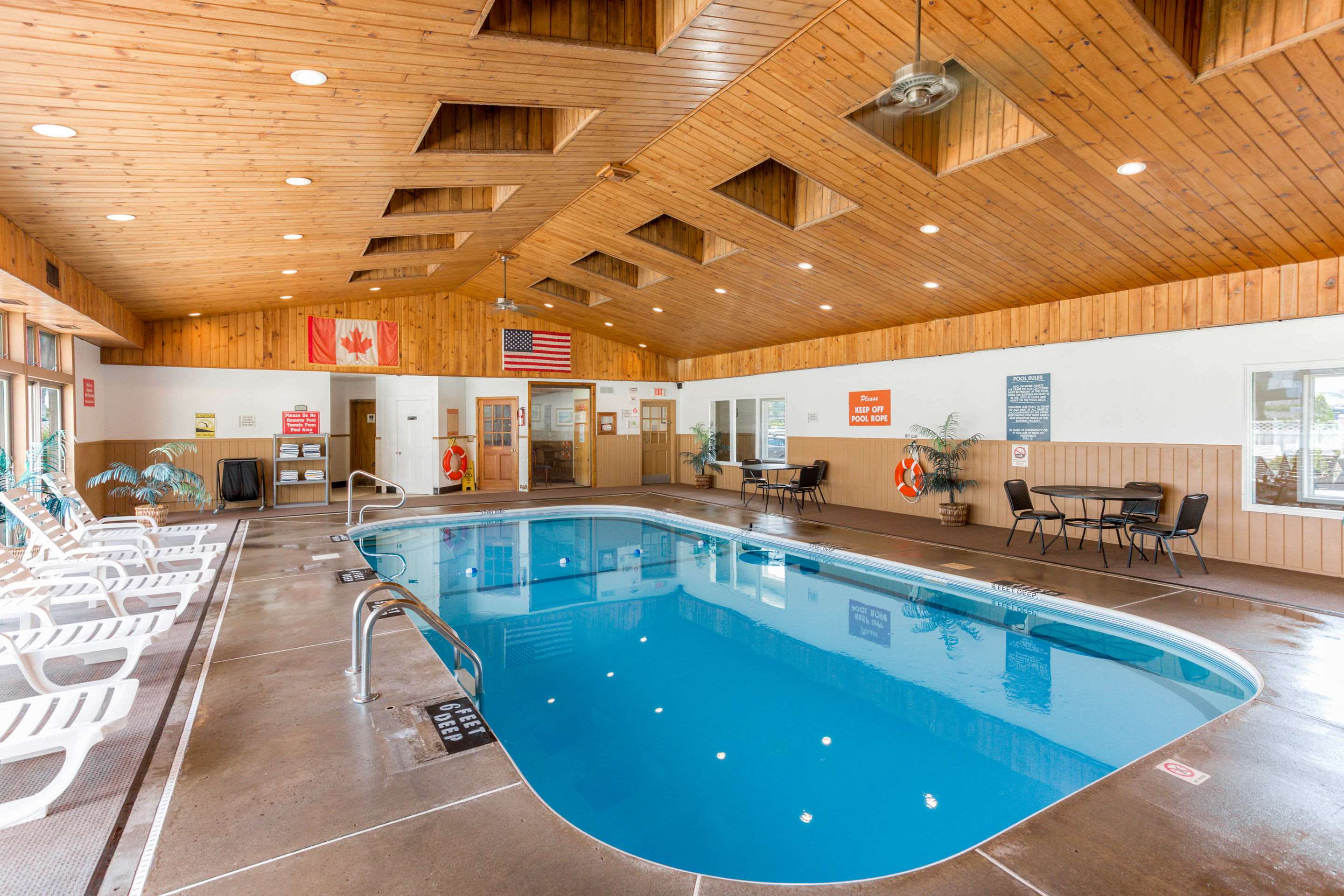 Indoor pool | Quality Inn & Suites Plattsburgh