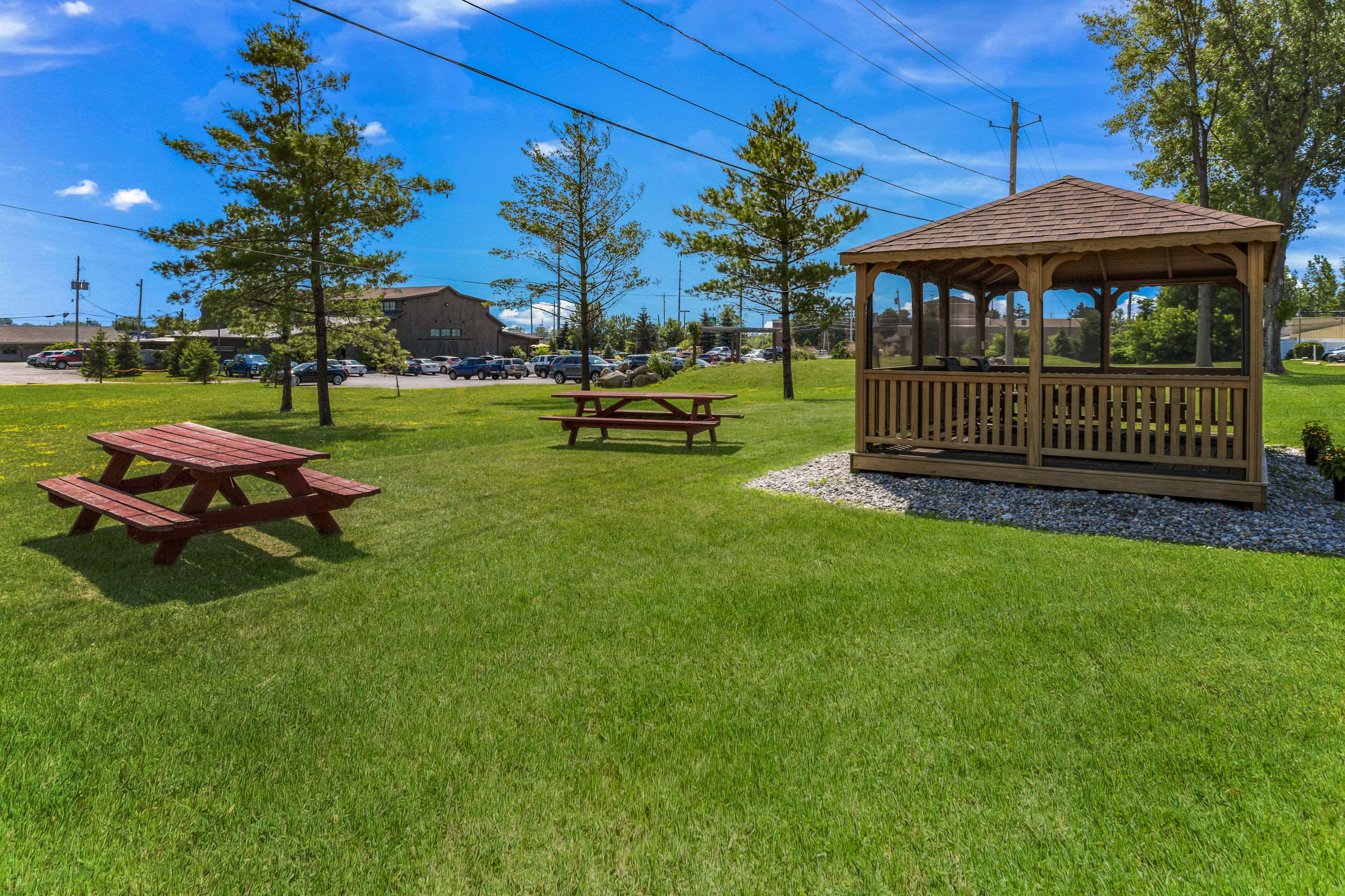 Hotel exterior | Quality Inn & Suites Plattsburgh