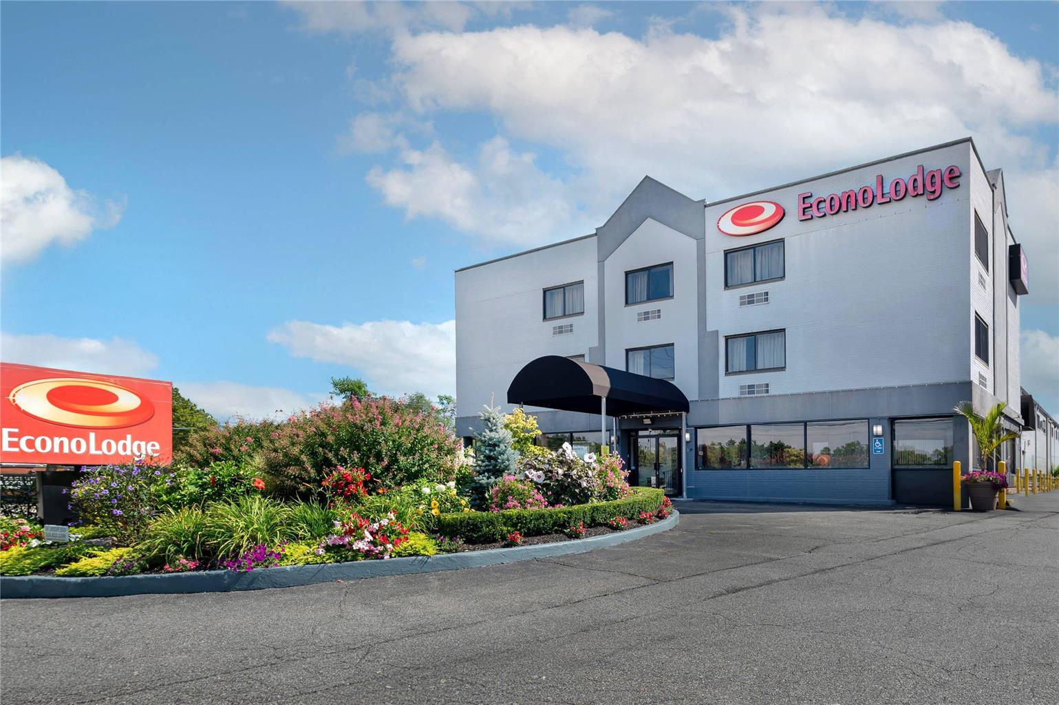 Econo Lodge Hicksville