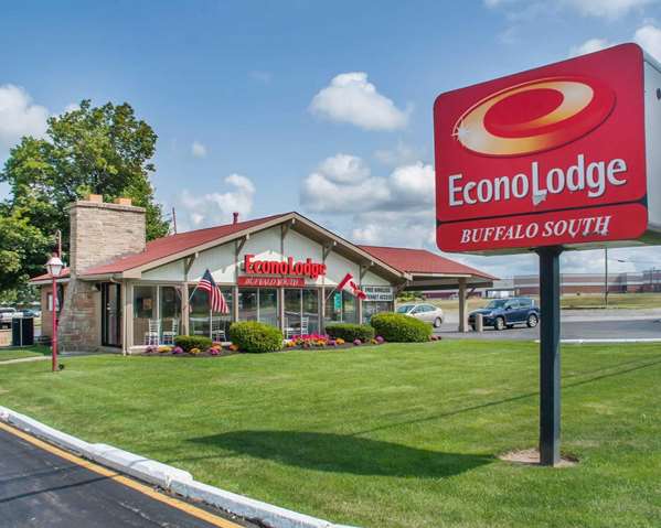 Exterior view - Econo Lodge South Blasdell