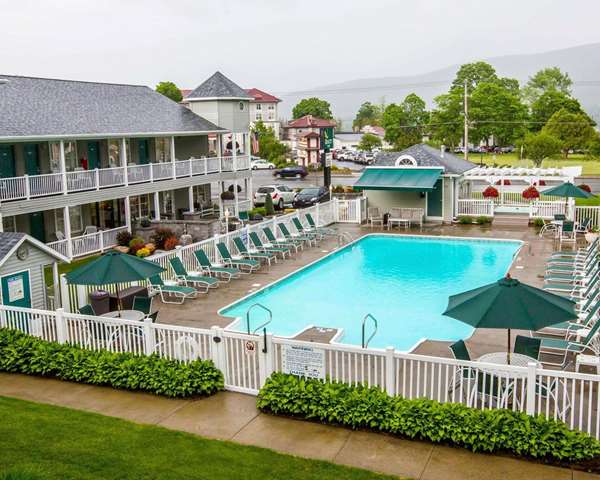 Pool - Quality Inn Lake George
