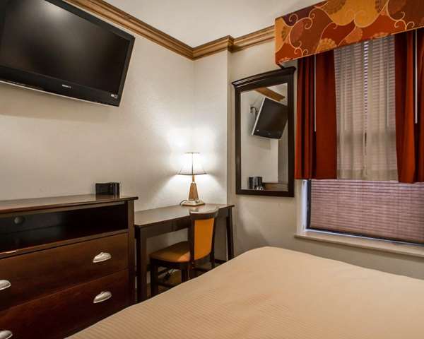  - Clarion Hotel Park Avenue New York