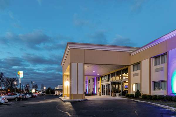 Exterior view - Comfort Inn Medford - I-495, Exit 64