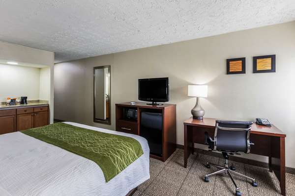 - Comfort Inn Medford - I-495, Exit 64