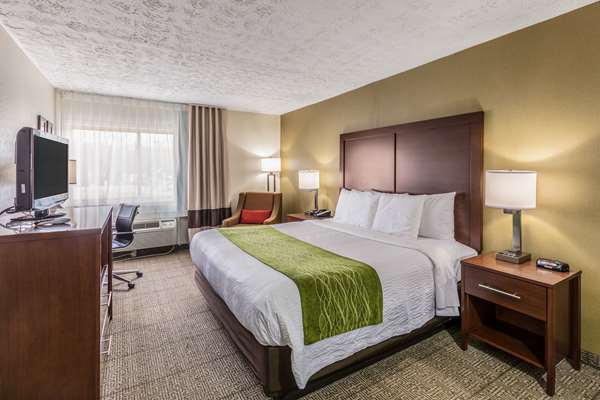  - Comfort Inn Medford - I-495, Exit 64