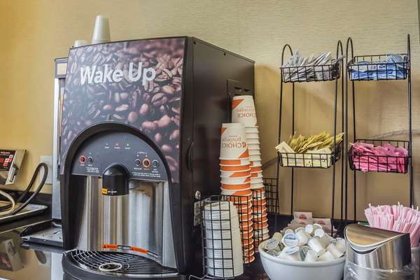 Amenities - Comfort Inn & Suites Maspeth