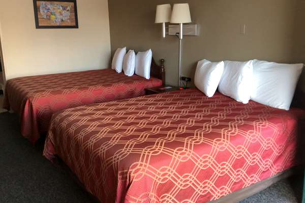  - Econo Lodge Cortland