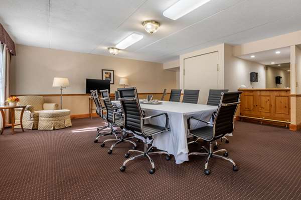  - Clarion Hotel Marina & Conference Center Dunkirk