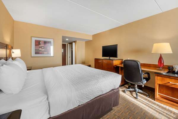  - Clarion Hotel Marina & Conference Center Dunkirk