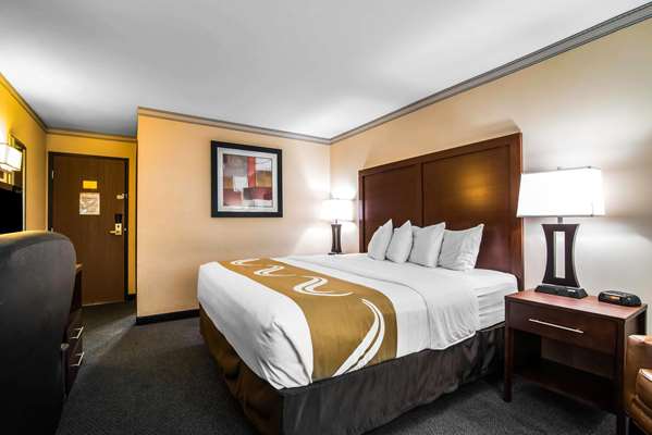  - Quality Inn Cortland - I-81, Exit 11