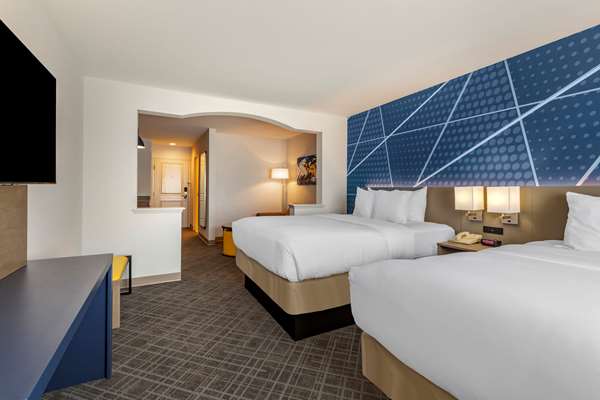 Suite - Comfort Inn & Suites Castleton-on-Hudson - I-90, Exit 10