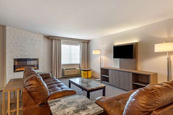 Suite - Comfort Inn & Suites Castleton-on-Hudson - I-90, Exit 10