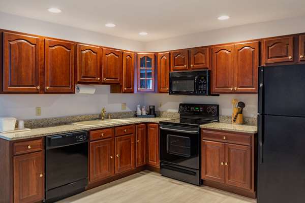 Suite - Comfort Inn & Suites Castleton-on-Hudson - I-90, Exit 10