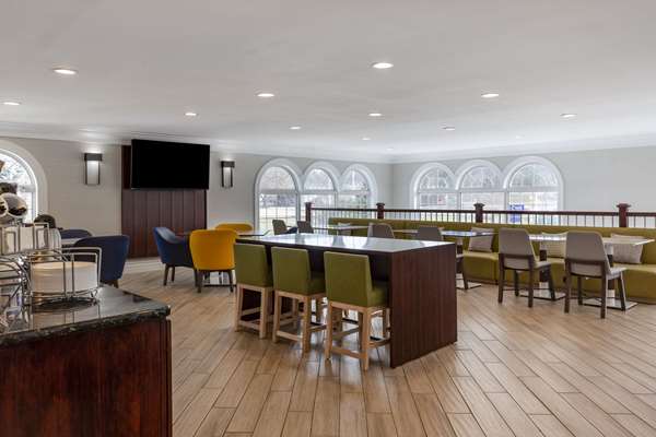 Amenities - Comfort Inn & Suites Castleton-on-Hudson - I-90, Exit 10