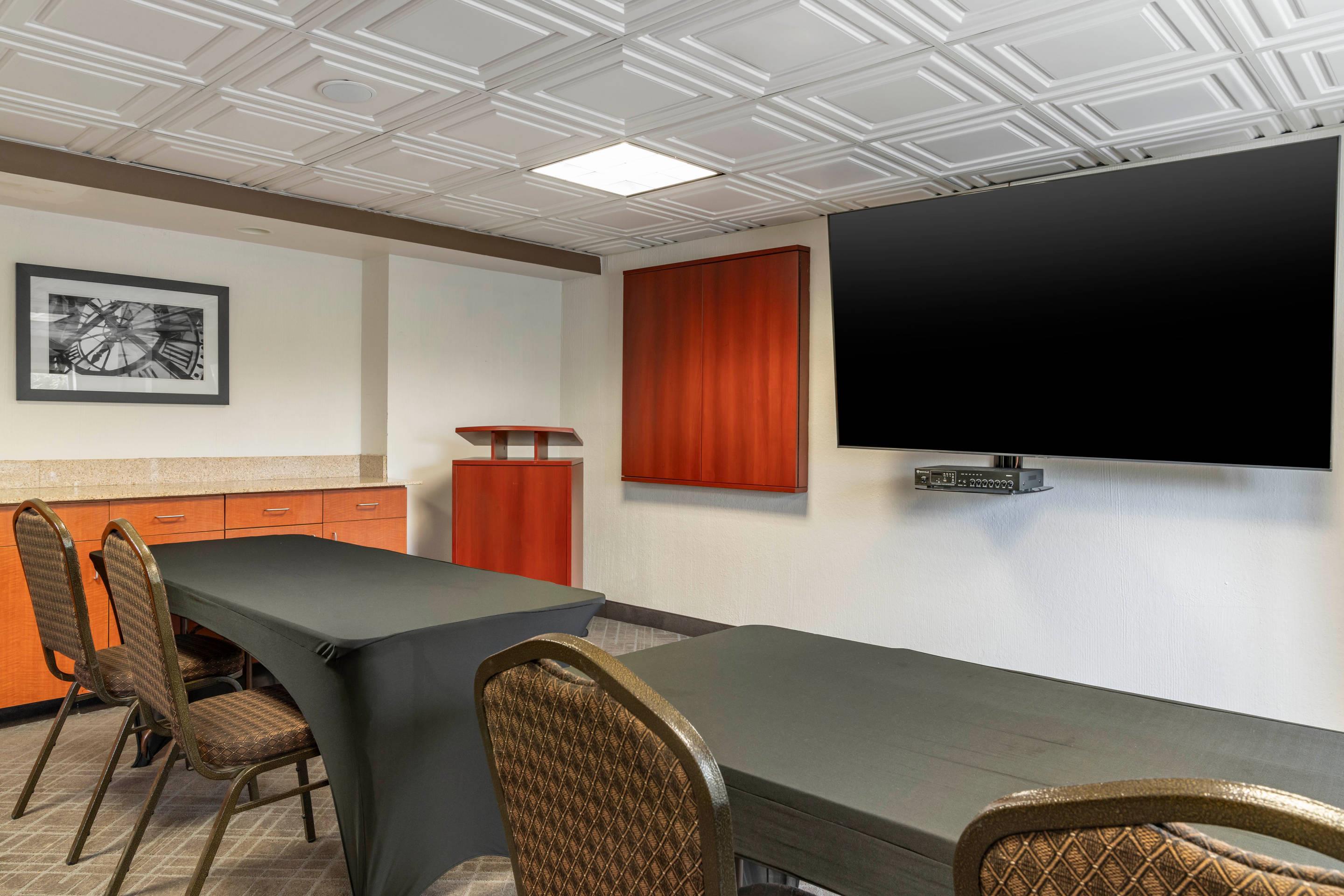 Meeting room | Comfort Inn University