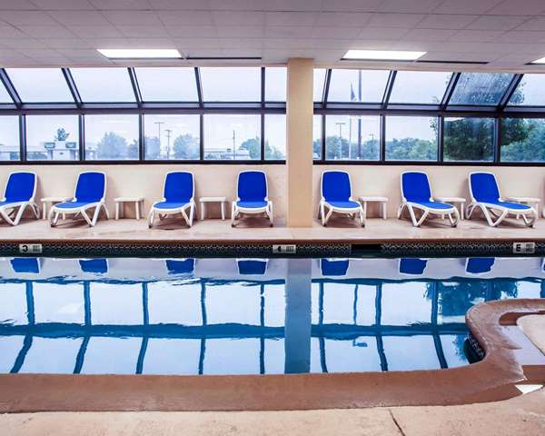 Pool - Comfort Inn & Suites Watertown - I-81, Exit 45