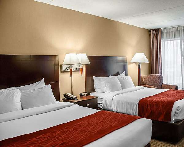  - Comfort Inn & Suites Watertown - I-81, Exit 45
