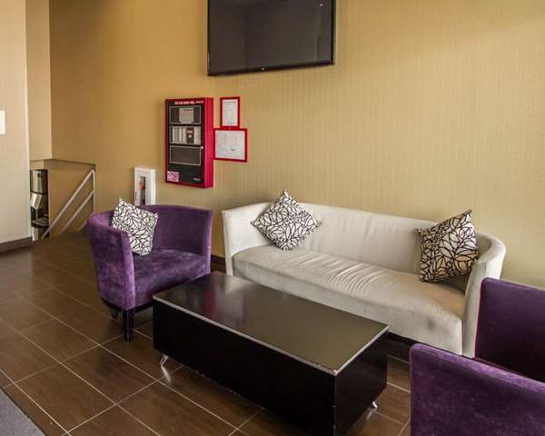  - Rodeway Inn Bronx Zoo