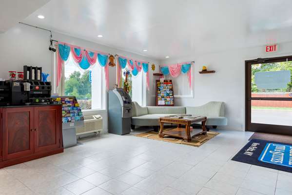  - Rodeway Inn & Suites New Paltz