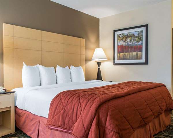  - Quality Inn Geneseo