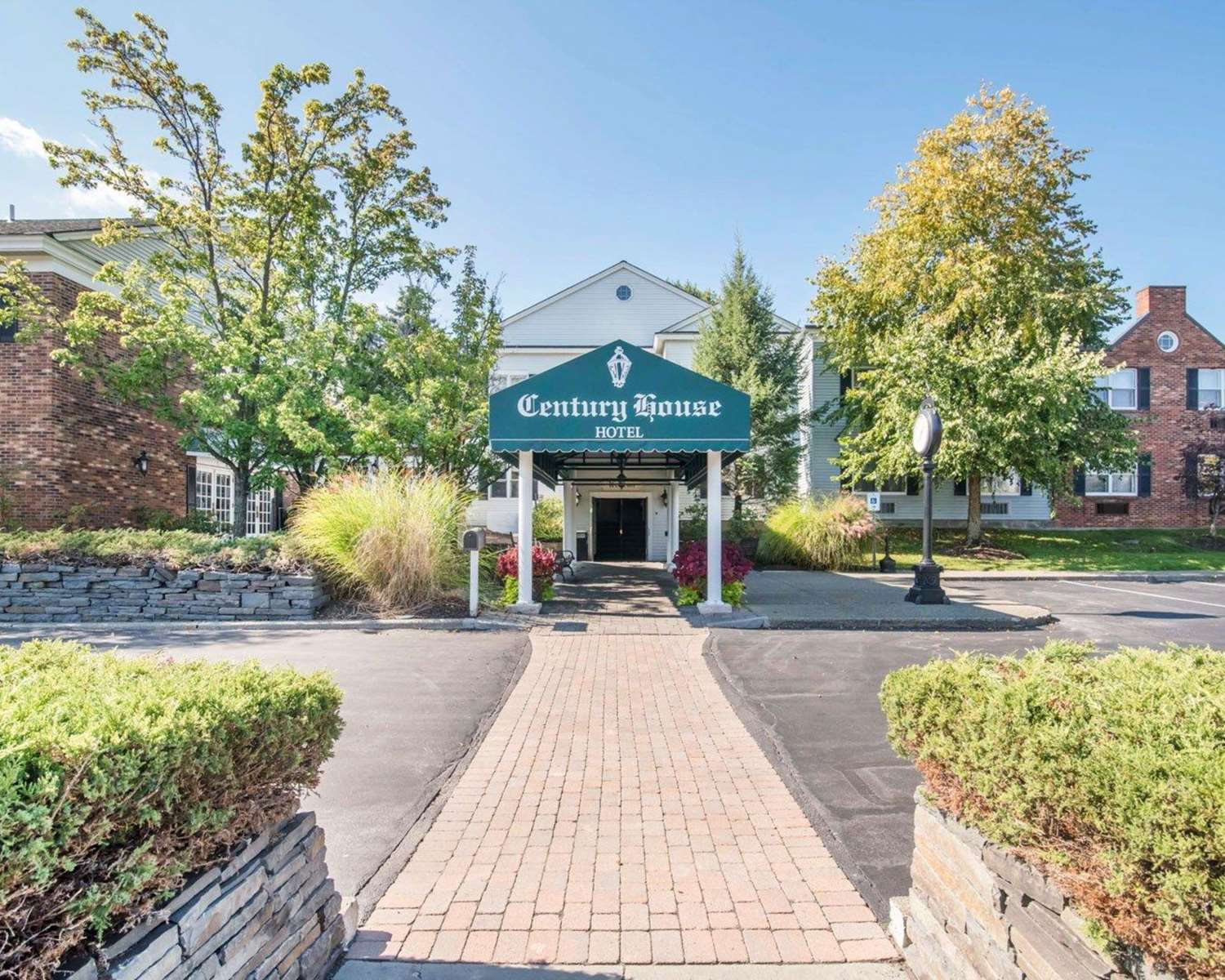 Century House Hotel Latham, NY See Discounts