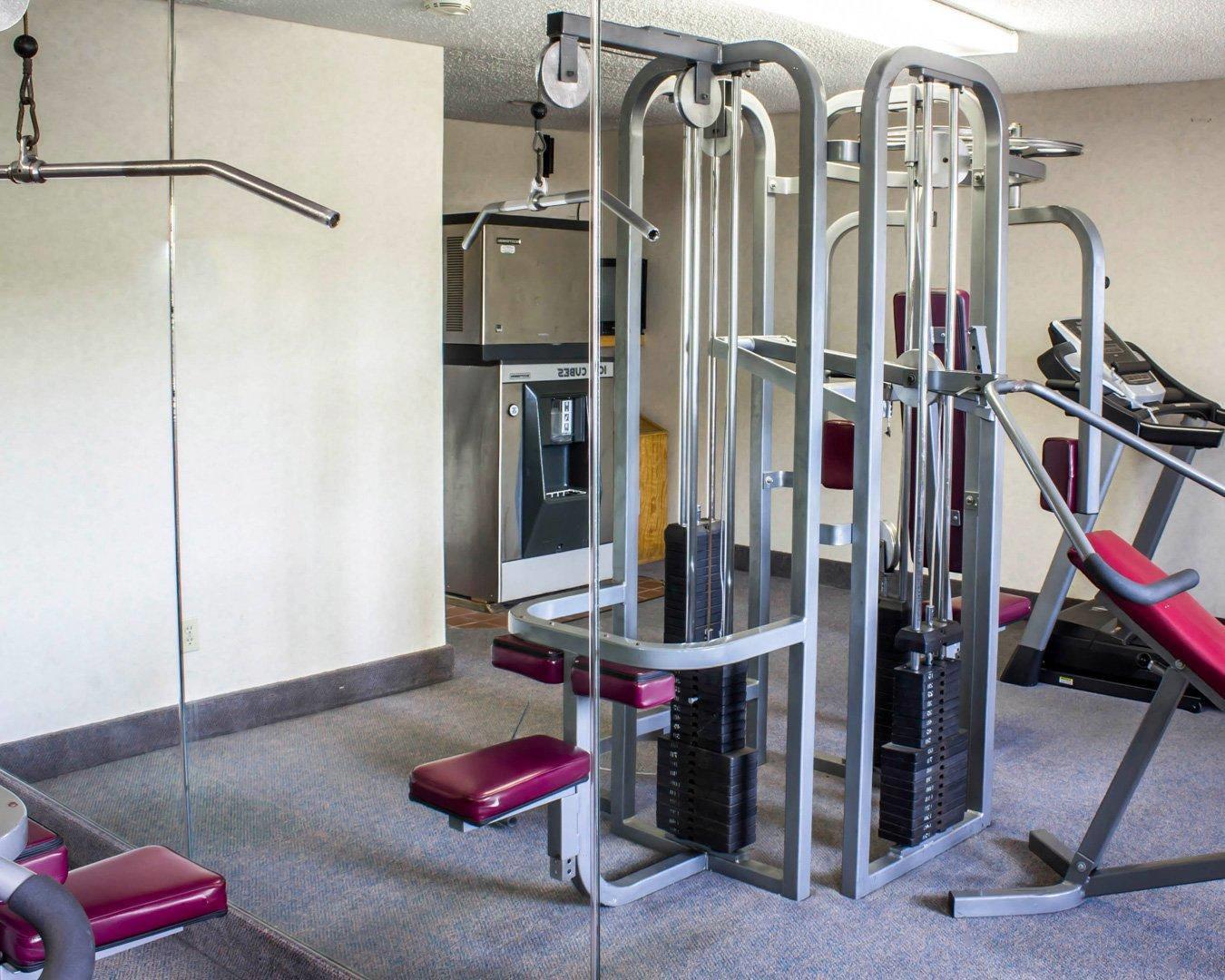 Fitness center | Econo Lodge Colonie Center Mall