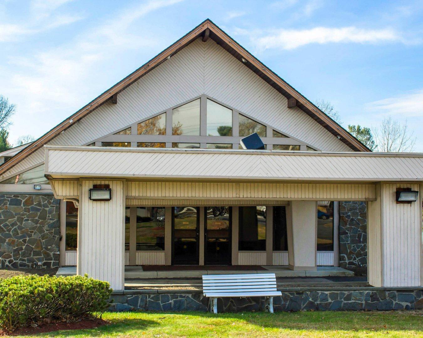 Hotel exterior | Econo Lodge Colonie Center Mall