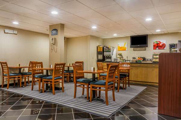 Amenities - Quality Inn Hyde Park