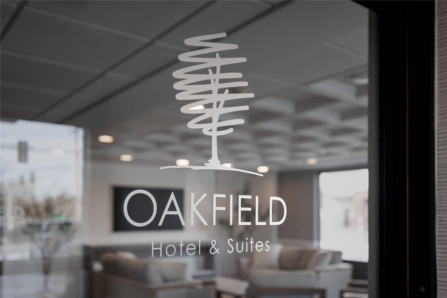 Oakfield Hotel & Suites
