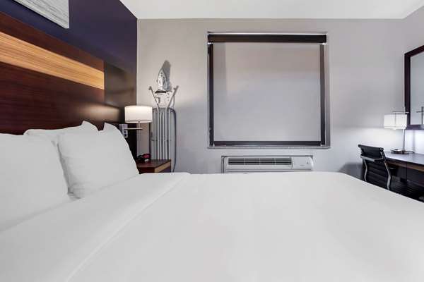  - Avion Inn Near LaGuardia Airport East Elmhurst