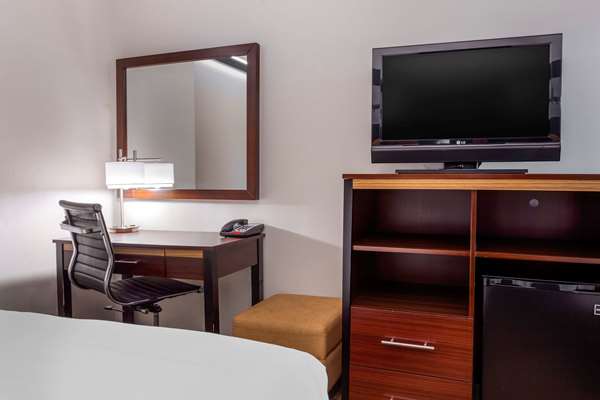  - Avion Inn Near LaGuardia Airport East Elmhurst