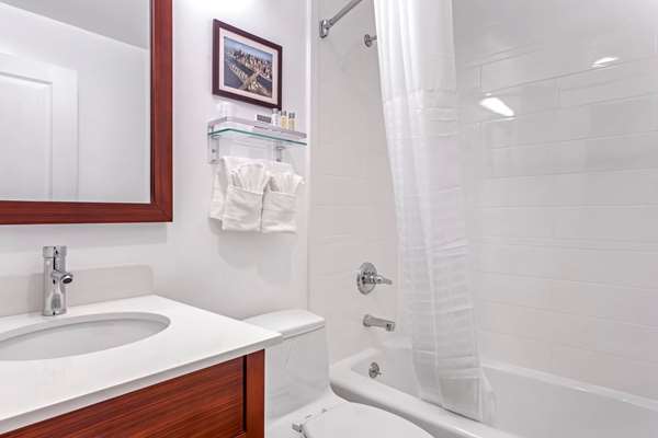  - Avion Inn Near LaGuardia Airport East Elmhurst
