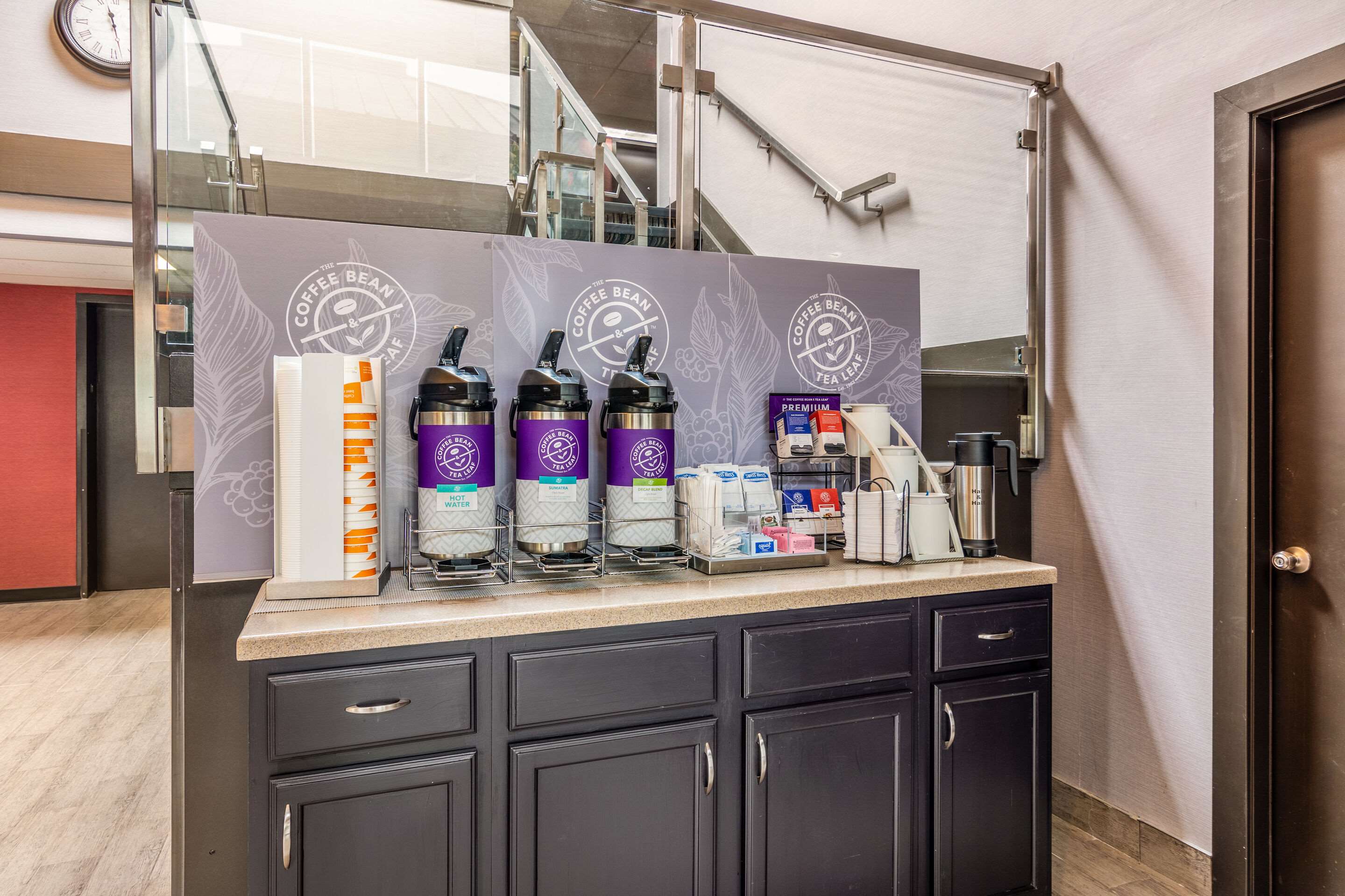 Enjoy coffee in the lobby