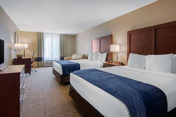 Suite - Comfort Inn & Suites Milford