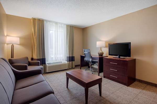 Suite - Comfort Inn & Suites Milford